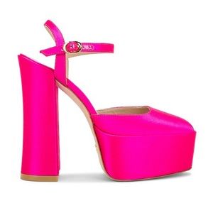 Stuart Weitzman Skyhigh 145 Platform heels in Hot Pink/Flamingo